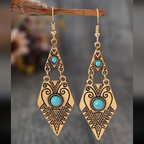 Felt's Fun Finds Jewelry - Bohemian Gold Tone Turquoise 2" Earrings
